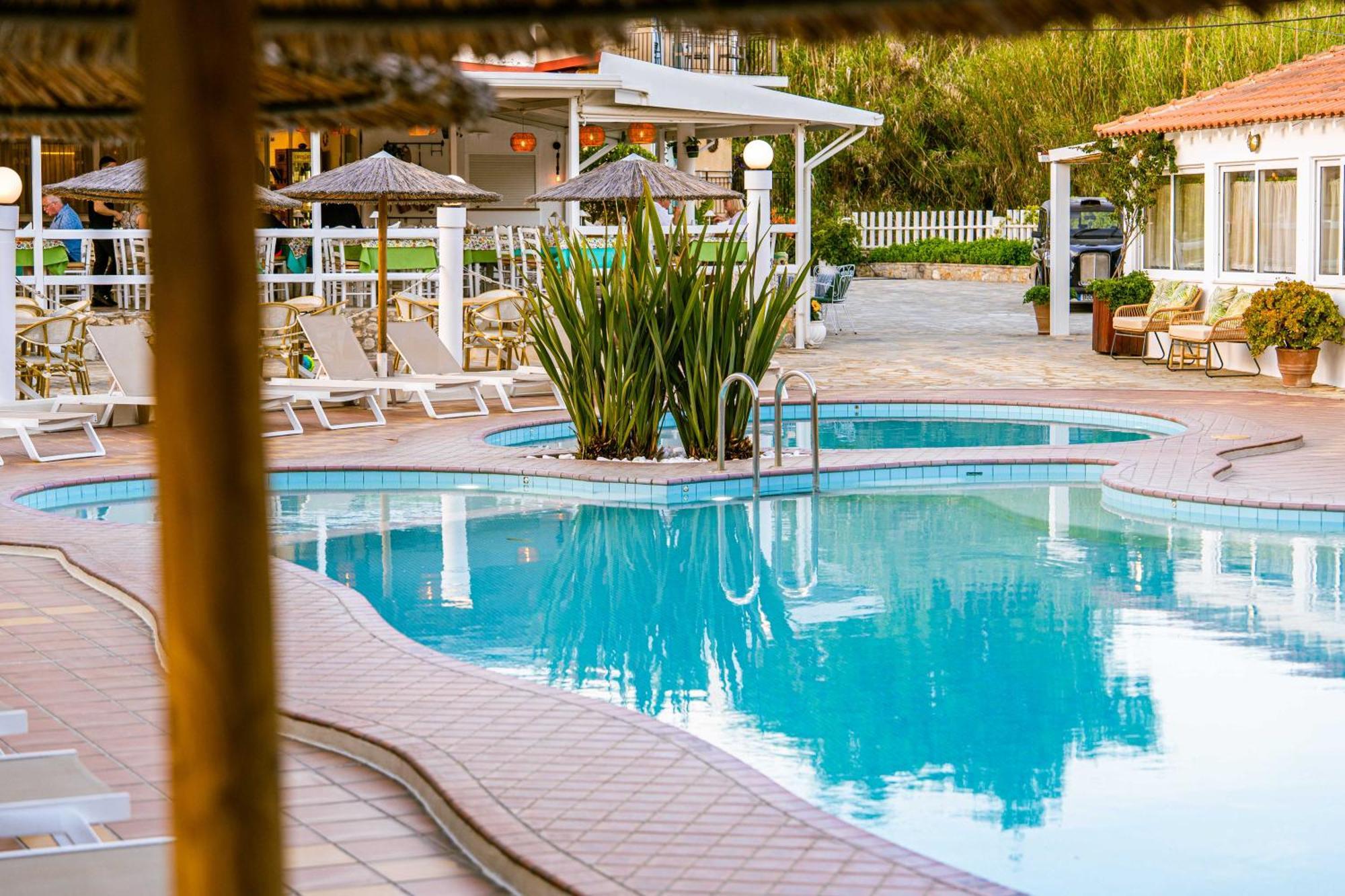 Hotel apartamentowy Almira 3*